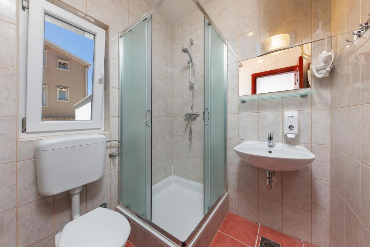 Hostel & Rooms Vagabundo Gajac Zewnętrze zdjęcie
